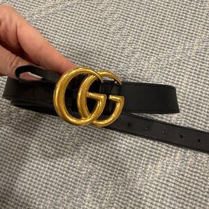 Gucci Black Leather Belt with Gold GG Buckle